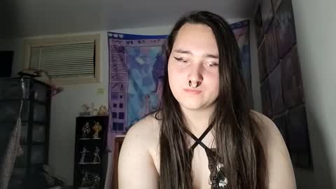 Snapshot of nonbinarybeauty20 chatting on March 2025 08:13:01 AM nonbinarybeauty20 online show from March 2025 08:13:01 AM