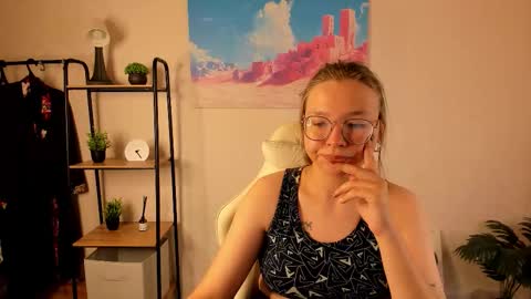 NOORA online show from October 2025 12:32:01 AM