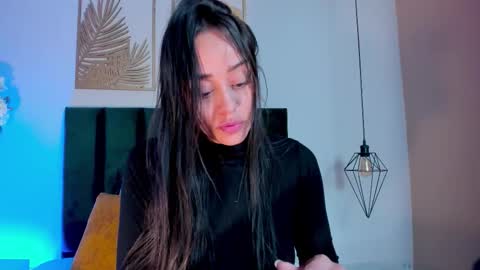 Nora Da Silva online show from February 2026 12:13:02 PM