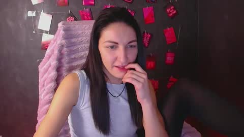 Nora online show from January 2026 09:17:01 PM