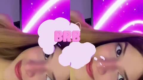 Snapshot of nora_vennucci chatting on October 2025 06:51:01 PM Nora online show from October 2025 06:51:01 PM