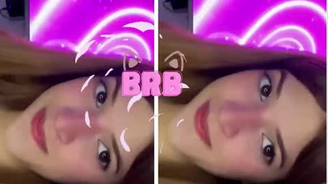 Snapshot of nora_vennucci chatting on October 2025 06:02:01 PM Nora online show from October 2025 06:02:01 PM