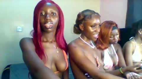Norababy20 online show from April 2026 03:47:02 PM