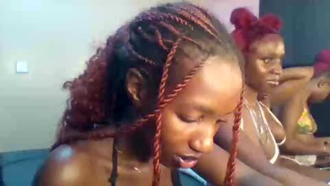 Snapshot of norababy20 chatting on June 2026 04:01:02 AM Norababy20 online show from June 2026 04:01:02 AM