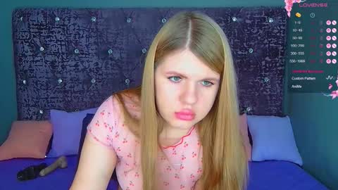 Snapshot of norabigas chatting on January 2026 02:03:01 AM Nora online show from January 2026 02:03:01 AM