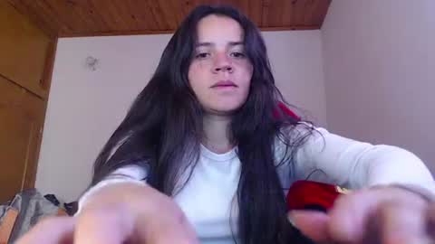 noreen_ online show from July 2026 07:27:01 PM
