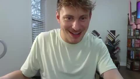 Snapshot of northofsouth_xxx chatting on May 2026 11:15:02 AM northofsouth_xxx online show from May 2026 11:15:02 AM