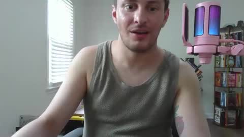 Snapshot of northofsouth_xxx chatting on May 2026 06:49:02 PM northofsouth_xxx online show from May 2026 06:49:02 PM