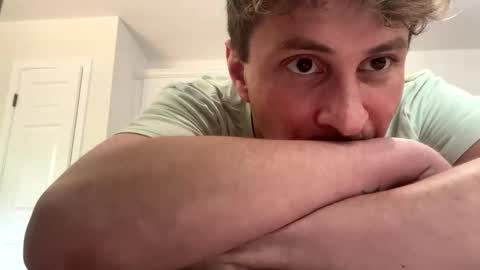 Snapshot of northofsouth_xxx chatting on May 2026 06:49:01 PM northofsouth_xxx online show from May 2026 06:49:01 PM