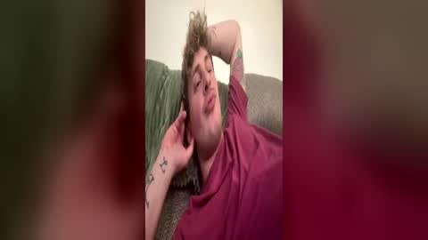 Snapshot of northofsouth_xxx chatting on June 2026 02:47:01 AM northofsouth_xxx online show from June 2026 02:47:01 AM