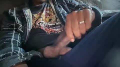 nostringfun online show from May 2026 03:41:01 PM