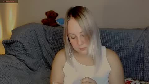 Snapshot of not_nakedcat chatting on September 2025 02:28:01 PM hi glad to chat online show from September 2025 02:28:01 PM