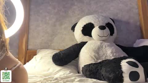 notecarret online show from March 2026 02:04:02 AM