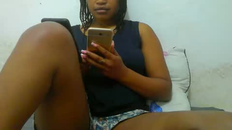 Snapshot of notoy1 chatting on December 2025 05:53:01 PM notoy1 online show from December 2025 05:53:01 PM