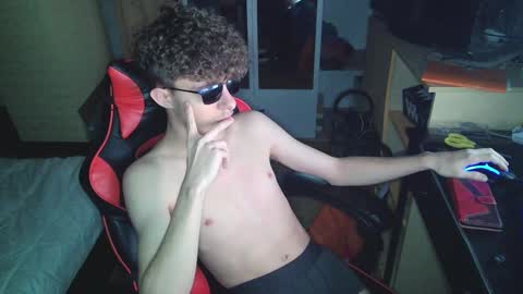 NotSpace   online show from March 2025 09:01:01 PM