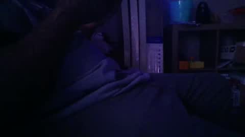 Snapshot of noturaverage0914 chatting on February 2026 07:35:01 PM Pow3fulKiingnQueen online show from February 2026 07:35:01 PM