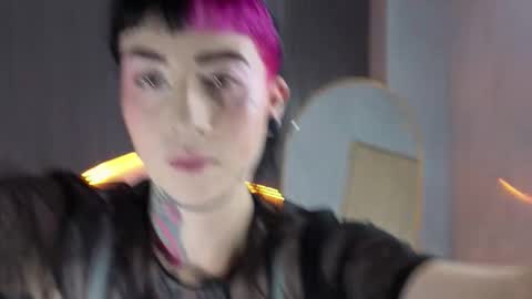 Snapshot of nova_kitty_tx chatting on November 2025 08:22:02 PM Live 1500am 2100pm online show from November 2025 08:22:02 PM