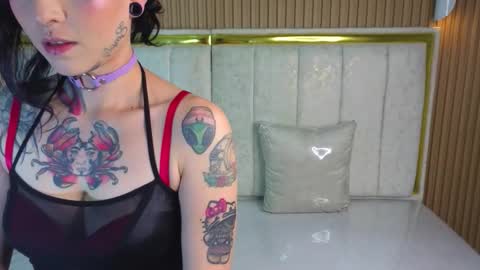 Snapshot of nova_kitty_tx chatting on November 2025 12:42:01 PM Live 1500am 2100pm online show from November 2025 12:42:01 PM