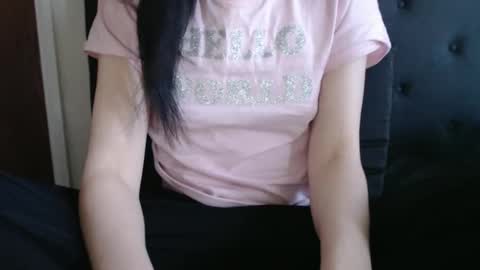 Olivia online show from January 2026 05:18:02 PM