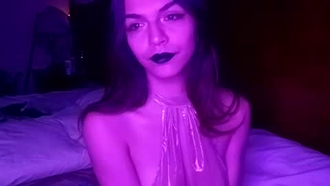 Snapshot of novalovelle chatting on February 2026 09:30:02 PM novalovelle online show from February 2026 09:30:02 PM