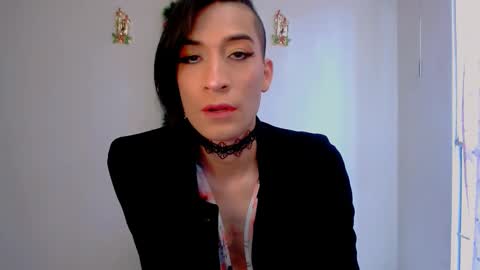 Nova...  online show from December 2025 10:26:02 PM