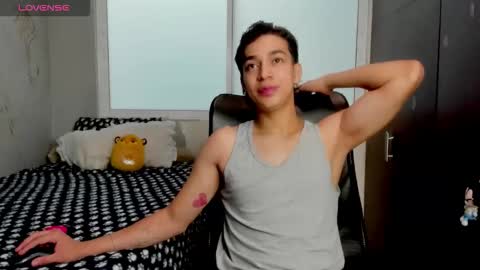 Snapshot of noxx_stark chatting on January 2026 07:30:01 PM Noxx online show from January 2026 07:30:01 PM