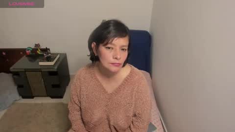 nuit_rose online show from October 2025 02:28:02 AM