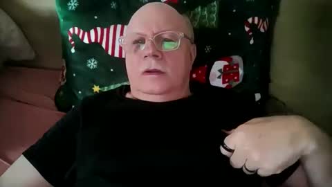 nukiss online show from December 2025 09:15:02 AM