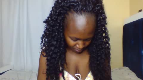 Snapshot of nutgal_ chatting on October 2025 10:39:02 AM nutgal online show from October 2025 10:39:02 AM