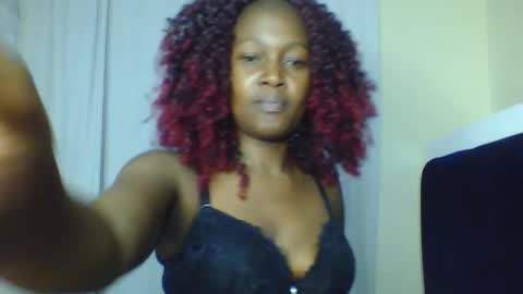 Snapshot of nutgal_ chatting on November 2025 10:34:02 AM nutgal online show from November 2025 10:34:02 AM