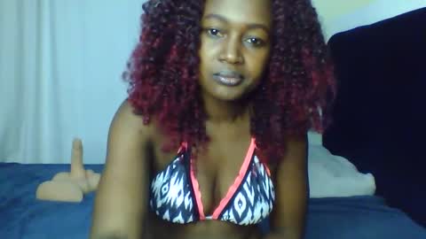 Snapshot of nutgal_ chatting on November 2025 02:03:01 AM nutgal online show from November 2025 02:03:01 AM