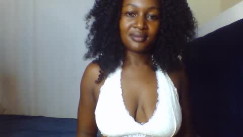 Snapshot of nutgal_ chatting on February 2026 12:37:02 AM nutgal online show from February 2026 12:37:02 AM