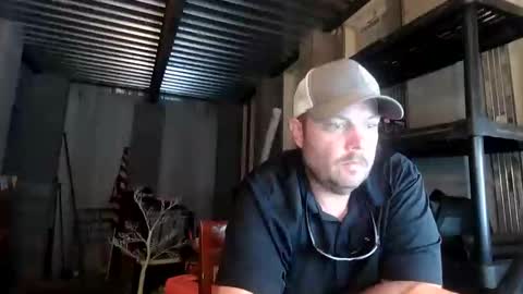 nuttincowboy727272 online show from May 2026 06:36:01 PM