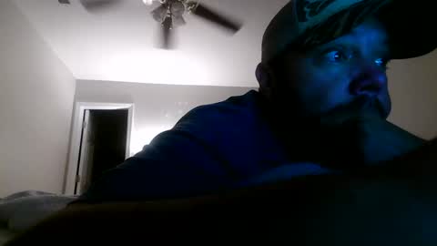 nuttincowboy727272 online show from May 2026 08:32:02 AM