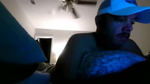 nuttincowboy727272 online show from May 2026 01:26:01 PM