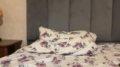 Nxtryn online show from October 2025 07:56:01 PM