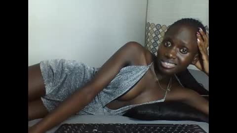 nylamoon1 online show from May 2026 01:56:01 AM