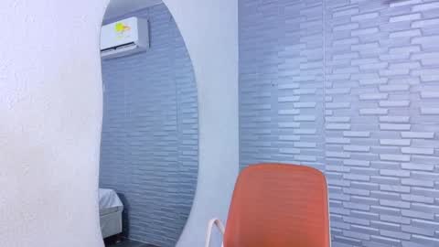 Snapshot of nympho_bff chatting on September 2025 09:04:02 PM nympho_bff online show from September 2025 09:04:02 PM