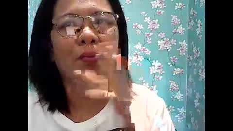 Snapshot of nymphoangel2022 chatting on December 2025 05:55:02 AM I am your angel online show from December 2025 05:55:02 AM