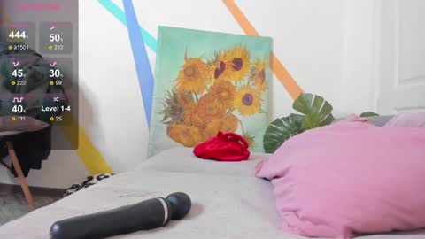 crystal   3 online show from April 2026 12:10:01 PM