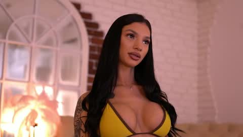 Nyssa online show from April 2026 05:24:02 PM