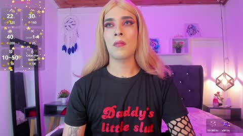 Snapshot of nyx__blackwood chatting on January 2025 02:49:01 AM nyx__blackwood online show from January 2025 02:49:01 AM