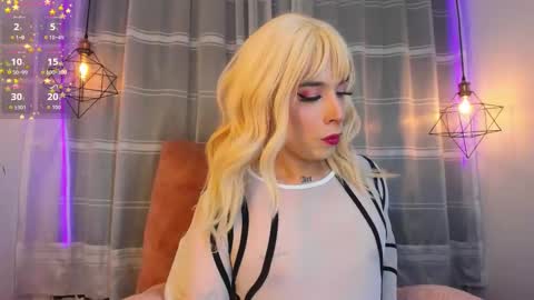 Snapshot of nyx__blackwood chatting on November 2025 04:03:02 AM nyx__blackwood online show from November 2025 04:03:02 AM