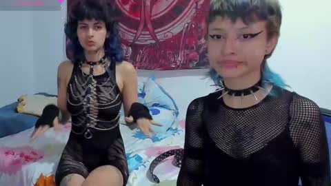 Snapshot of nyx_darkmoor chatting on February 2025 01:26:01 AM Nyx And Agatha online show from February 2025 01:26:01 AM