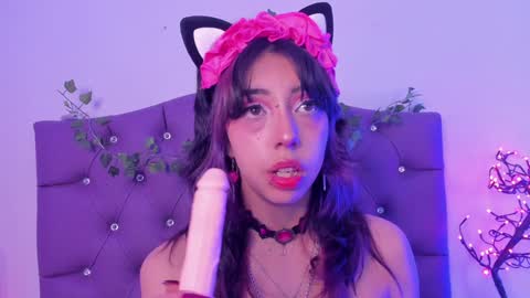   online show from December 2024 08:50:01 PM