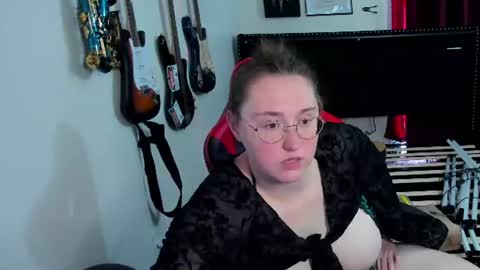 nyxiannox online show from July 2026 08:03:02 PM