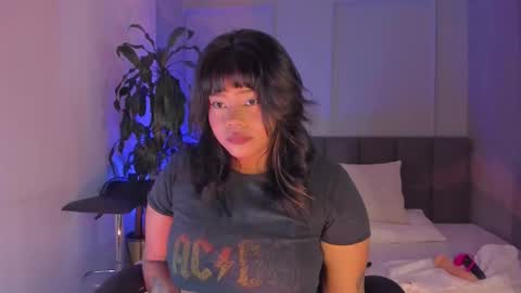 Nyx online show from February 2026 04:00:02 AM