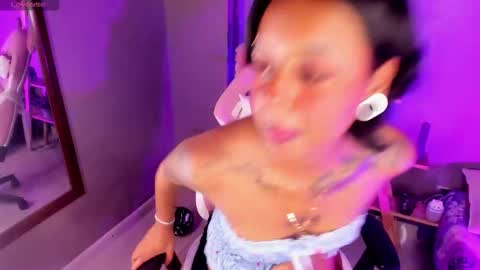 Nyx online show from November 2025 08:30:01 PM