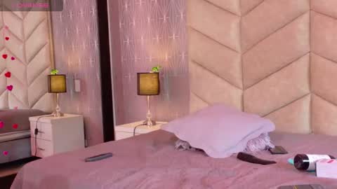 nyxvelvet1 online show from July 2026 03:54:02 PM