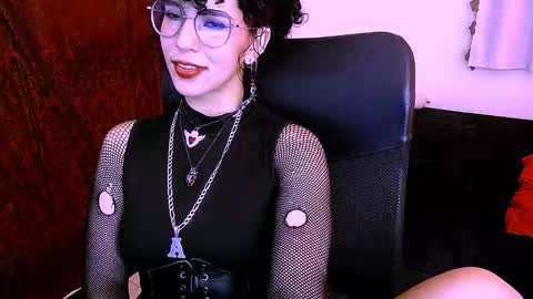 Snapshot of nyxxei chatting on February 2026 06:26:01 AM Nyxxei online show from February 2026 06:26:01 AM